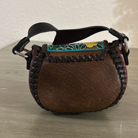 Floral Leather Crossbody Bag - Picture 2 of 11